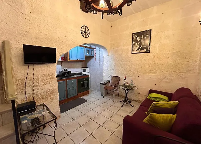 Apartament Central Townhouse With Maltese Balcony *